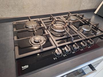 Beko piano cottura incasso  gas vetro nero