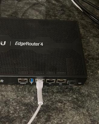 Ubiquiti EdgeRouter 4