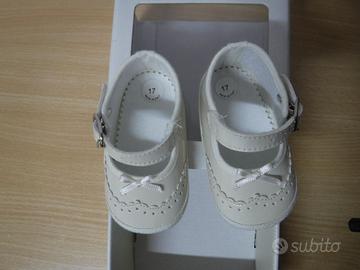 Scarpe bambino/a  marchio "Ambarabà"natural-NUOVE