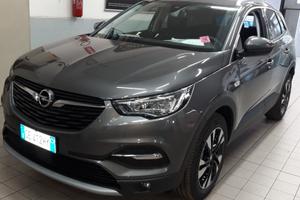 splendida opel grandland 1500 cc innovation