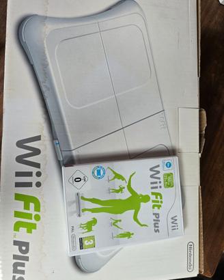 Wii Fit Plus (Balance Board + gioco)