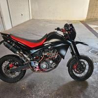 Yamaha xt660x