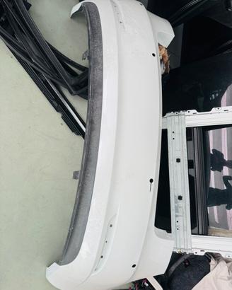 Paraurti e tettino tesla model 3prima serie