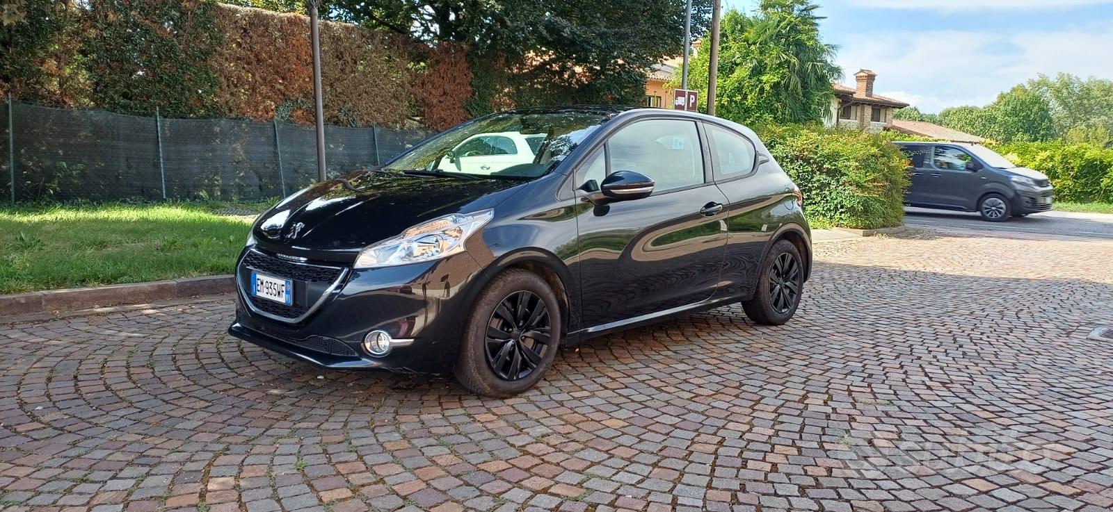 Peugeot 208 1° serie