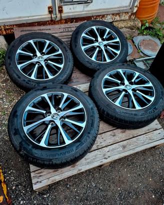 Cerchi Toyota Yaris anno 2018 gomme Barum 2024 80