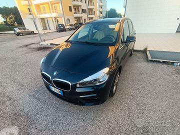 BMW Serie 2 A.T. 216d cambio automatico