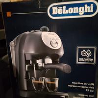 Macchina caffè delonghi