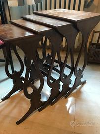 Set di 4 tavolini a incastro, primi del ’900 circa