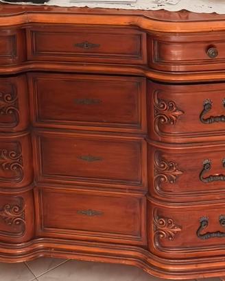 Cassettiera in legno