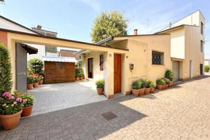 2 LOCALI A COTIGNOLA