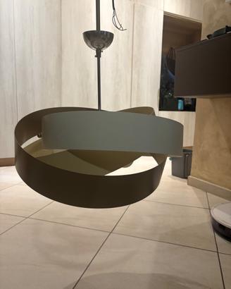 Lampadario a sospensione da design moderno