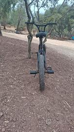 bici BMX bicicletta 