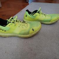 Scarpe running trail scott