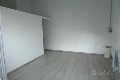 Locale commerciale (ufficio)