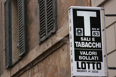 Tabaccheria a Jesi Via Minonna 2 locali
