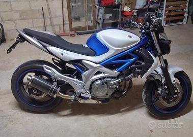 Power Carbon Roadsitalia Suzuki Gladius 650