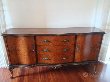 Credenza  chippendale in radica di noce