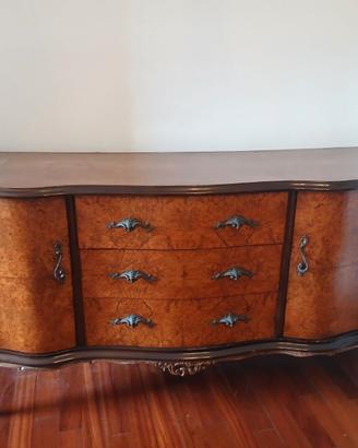 Credenza  chippendale in radica di noce