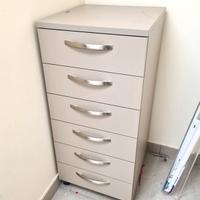 cassettiera a 6 cassetti da ufficio usata