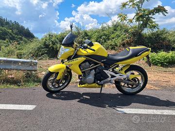 KAWASAKI ER6N 650