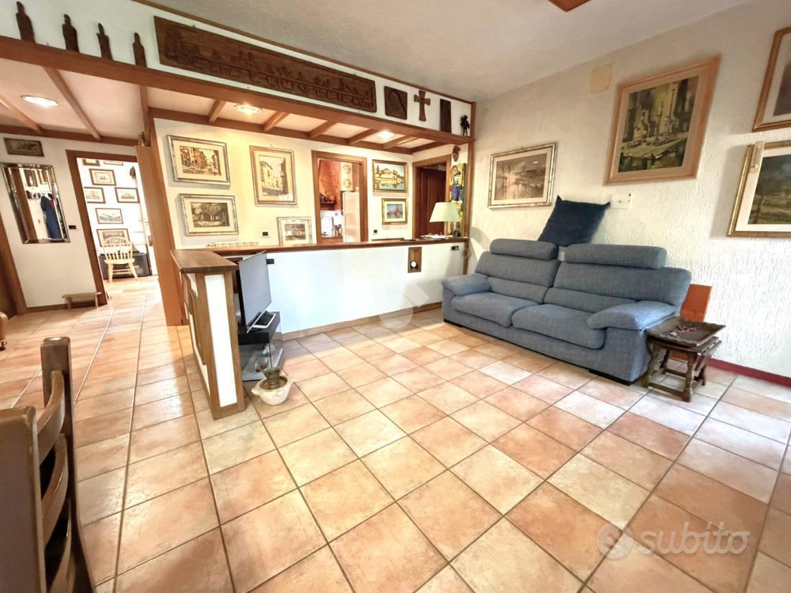 Apartment in Roma, Tor de' Cenci - Vista 4