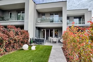 Villetta a schiera di 130 m² con 3 locali e box au