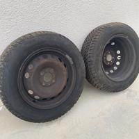 Pneumatici 4 stagioni + ruotino di scorta con kit