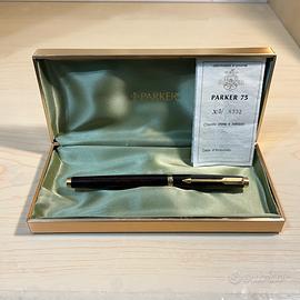 Penna Parker 75 con pennino il Oro