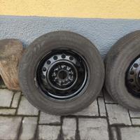 Gomme + cerchi da 15 