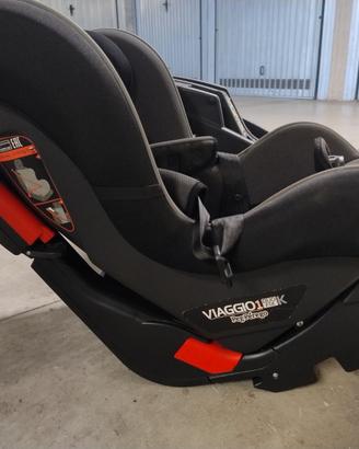 Seggiolino auto e base isofix bambino Peg Perego