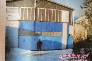 Immobile di 400 m² con 2 locali a Copparo