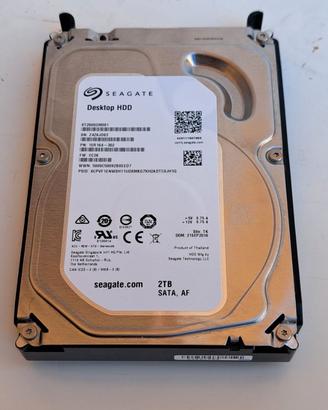 Hard Disk Interno Seagate Desktop HDD 2TB 3.5" SAT