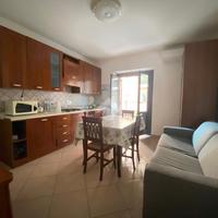 2 LOCALI A SANTA MARINELLA