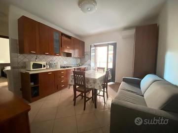 2 LOCALI A SANTA MARINELLA