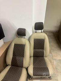 Sedili mini car