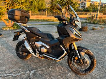 Honda XADV 750