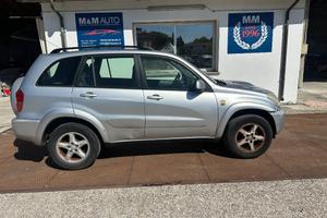 TOYOTA RAV 4 MY23 RAV4 2.0 Tdi D-4D cat 5 porte