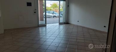 Locale commerciale - posizione ben servita