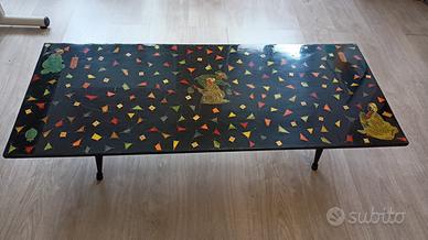 Tavolino laccato nero