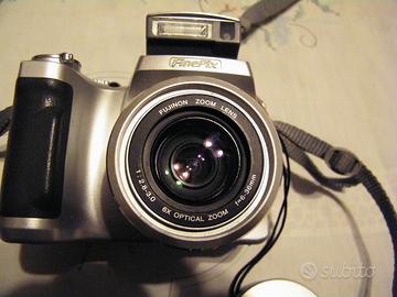 FOTOCAMERA FUJIFILM S3000 vintage Funzionante