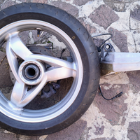 Gomme Bridgestone e cerchi in lega bmw