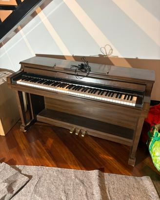 Roland HP3700 Digital Piano