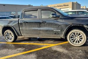 RAM 1500 5.7 V8 Crew Cab Sport Autocarro N1