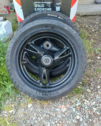 Coppia cerchi 13"