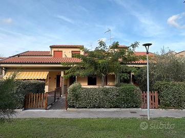 M127- Villetta a schiera - giardino - posto auto