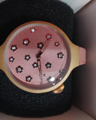 Orologio rosa antico