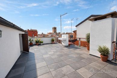 Attico con terrazza abitabile