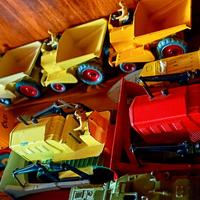 Grande collezione Dinky Toys originali – auto, mez