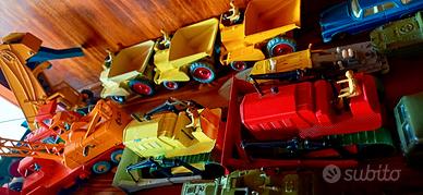 Grande collezione Dinky Toys originali – auto, mez