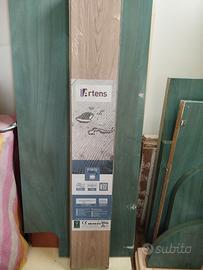 Pavimento laminato click clak waterproof nuovo